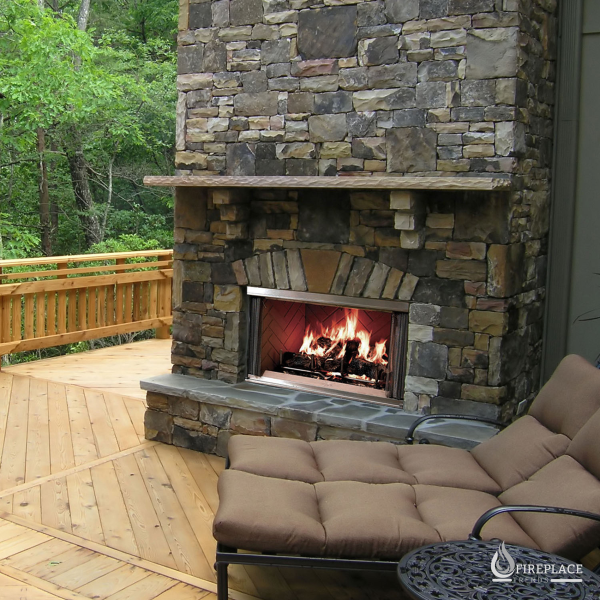 Majestic  - Montana 36" Outdoor Stainless Steel Wood Burning Fireplace with Refractory Panels