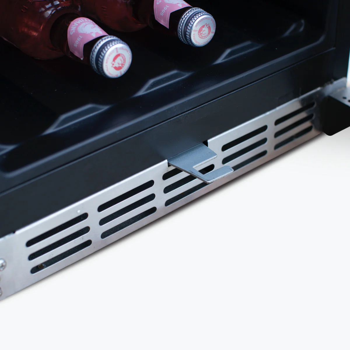 Outdoor Rated Dual Zone Wine Cooler - 15" 3.2C  - Summerset